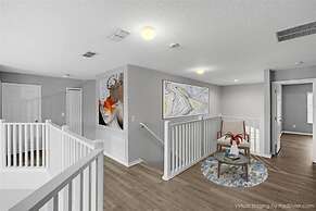 Six Bed Pool Villa in Resort -close to Disney