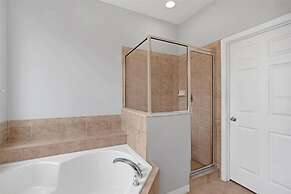 Six Bed Pool Villa in Resort -close to Disney