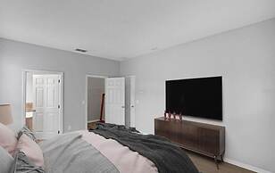 Six Bed Pool Villa in Resort -close to Disney