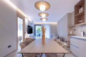 Phaedrus Living: Athens Luxury Residences Sands.