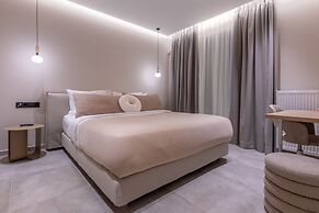 Phaedrus Living: Athens Luxury Residences Sands.