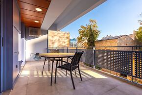 Phaedrus Living: Athens Luxury Residences Sands.