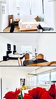 7 private Rooms in a spacious Villa