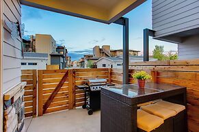 Old Town Group Retreat - New to Brewery District!