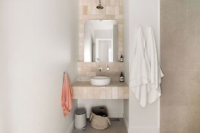 Rubus Residences, Berry - by Linnaeus Collection