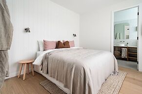 Rubus Residences, Berry - by Linnaeus Collection