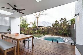 Rubus Residences, Berry - by Linnaeus Collection