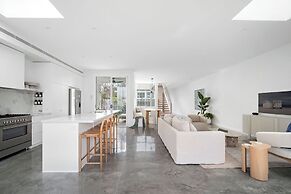 Rubus Residences, Berry - by Linnaeus Collection