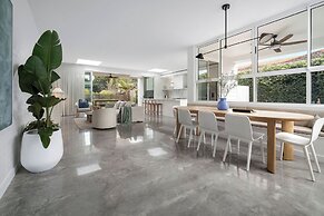 Rubus Residences, Berry - by Linnaeus Collection