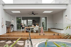 Rubus Residences, Berry - by Linnaeus Collection