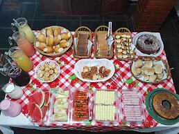 Pousada Vale das Flores