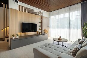 Private Villa Ayra 9B 10min Melasti Beach