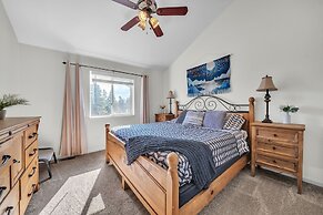 Relaxing Bailey Home 3 Bedroom Cabin