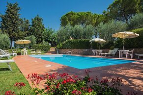 Amazing Chianti Site Olivo Shared Pool
