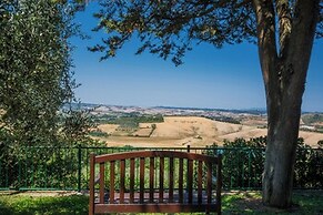 Amazing Chianti Site Olivo Shared Pool