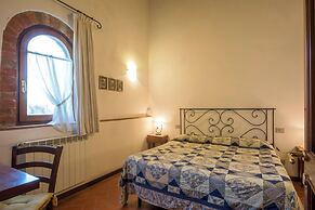 Amazing Chianti Site Olivo Shared Pool