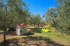 Amazing Chianti Site Fienile Shared Pool