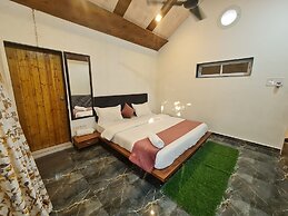 Shree Murlidhar Farm and resort