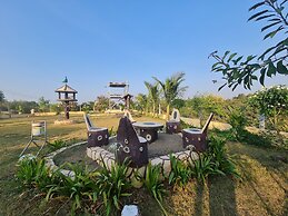 Shree Murlidhar Farm and resort