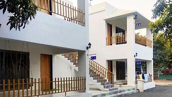 Shree Murlidhar Farm and resort