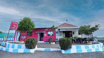 Shree Murlidhar Farm and resort