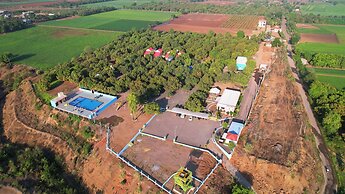 Shree Murlidhar Farm and resort