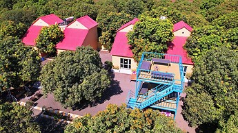 Shree Murlidhar Farm and resort