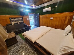 Shree Murlidhar Farm and resort