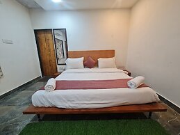 Shree Murlidhar Farm and resort