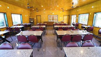 Shree Murlidhar Farm and resort