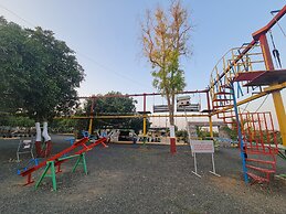 Shree Murlidhar Farm and resort