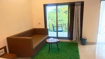 Shree Murlidhar Farm and resort