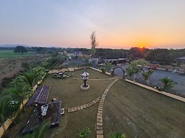 Shree Murlidhar Farm and resort