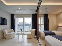 HOTEL THE BOTANIK SEWOON MYEONGDONG