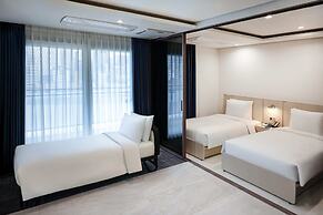 HOTEL THE BOTANIK SEWOON MYEONGDONG