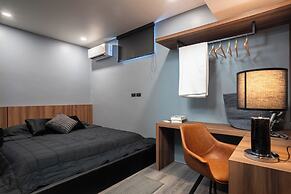 3 Double U - Kalim Sea View