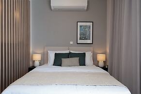 City View Penthouse with Large Terrace