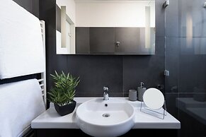 City View Penthouse with Large Terrace