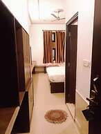 Goroomgo Prashant palace Agra