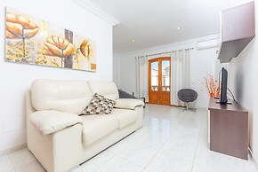 Es Desaigua - Villa With Private Pool In Llubi