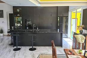 Namo Pool Villa Phuket