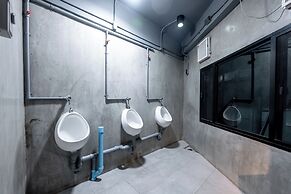 Vibes Hostel Bangkok