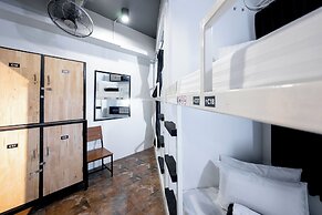 Vibes Hostel Bangkok