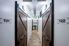 Vibes Hostel Bangkok