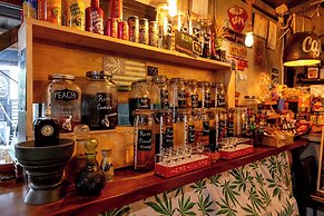 Vibes Hostel Bangkok