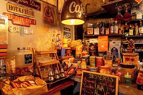 Vibes Hostel Bangkok