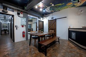 Vibes Hostel Bangkok