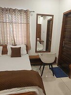 Vaatsalya Rooms