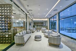 Cresta Grande Jwaneng