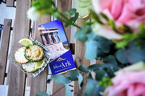 Blue Ark Harmony Residence